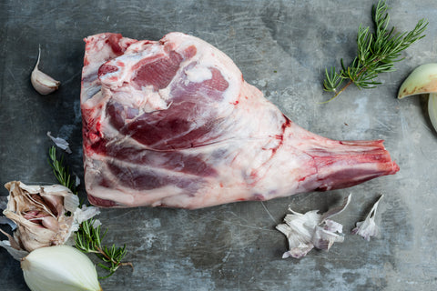 Đùi cừu có xương (Bone-in Lamb leg) Úc - 2.2-3kg - Cty CP TM TAG Thịt Cừu #